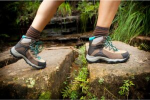 MER-mistakes new backpackers make with hiking boots