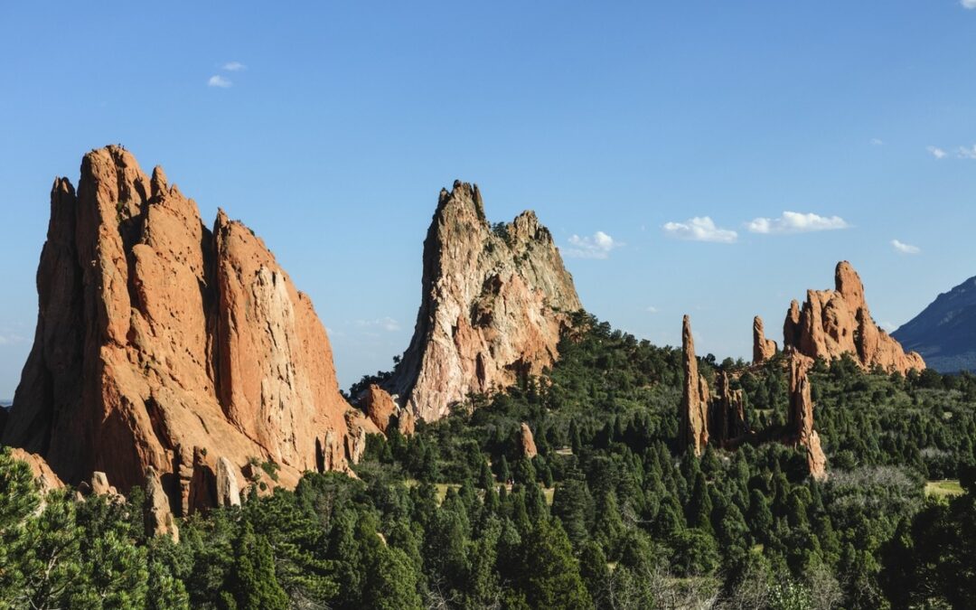 MER 7 Most Instagrammable Camping Spots Near Colorado Springs - Garden of the Gods
